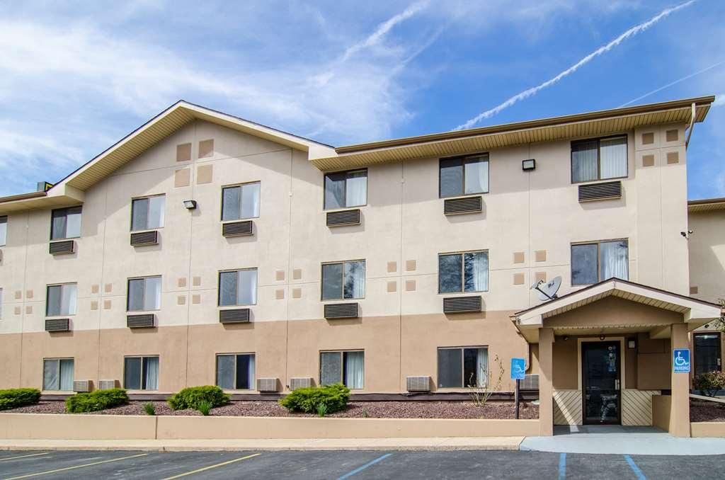 Motel 6-Montoursville, Pa - Уильямспорт Экстерьер фото