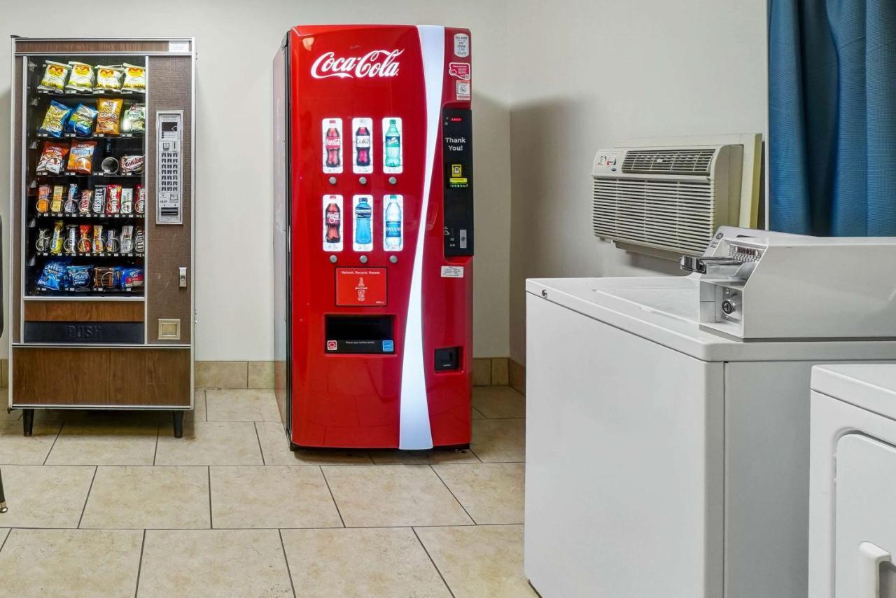 Motel 6-Montoursville, Pa - Уильямспорт Экстерьер фото